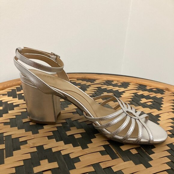 New Talbots Women Size 8 1/2" Silver Kitten Heel Pump Strappy Sandel Ankle Strap - Picture 8 of 11